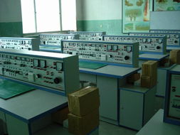 通用电工电子 电力拖动实验室设备,电工电子实验台 上海硕博科教设备公司
